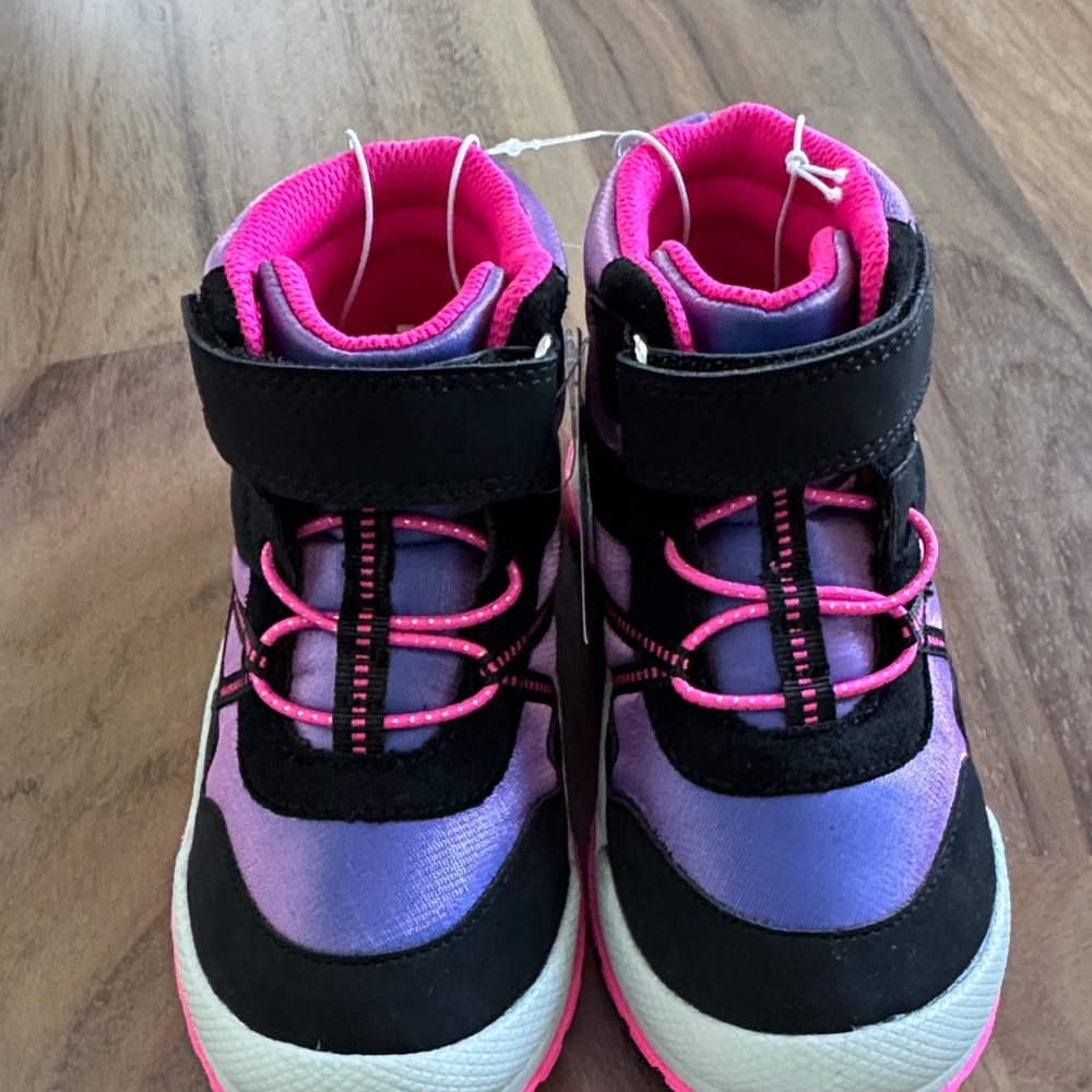 Stride Rite Black and Pink Kids Boots